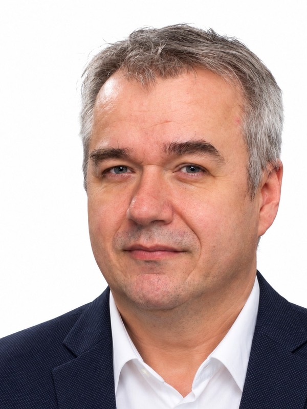 Mester, Gyula